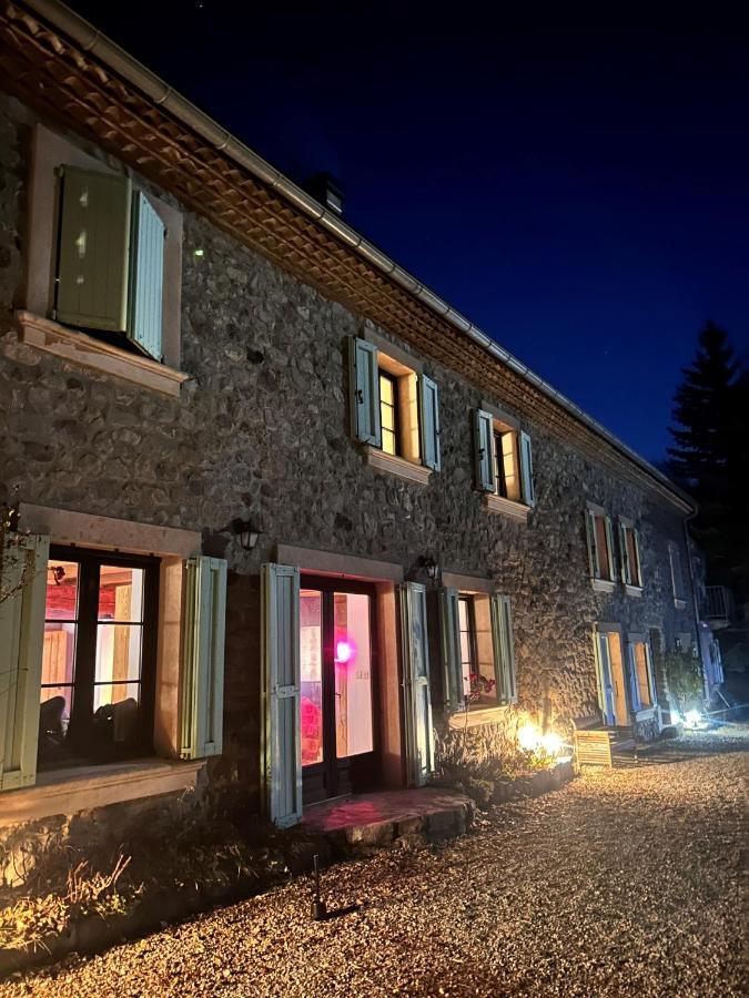 Lerefugedetiti Villa Buissard Екстериор снимка