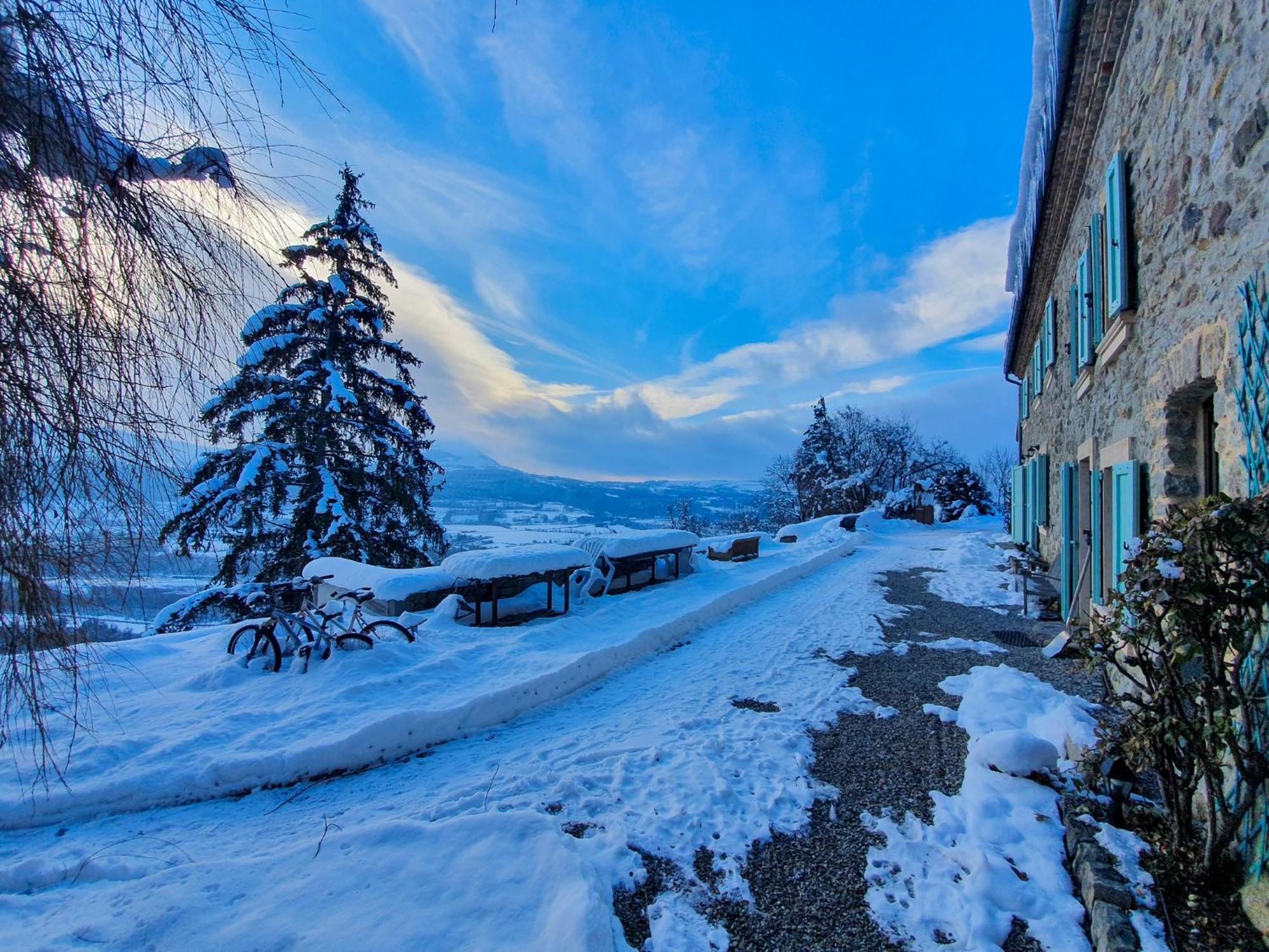 Lerefugedetiti Villa Buissard Екстериор снимка